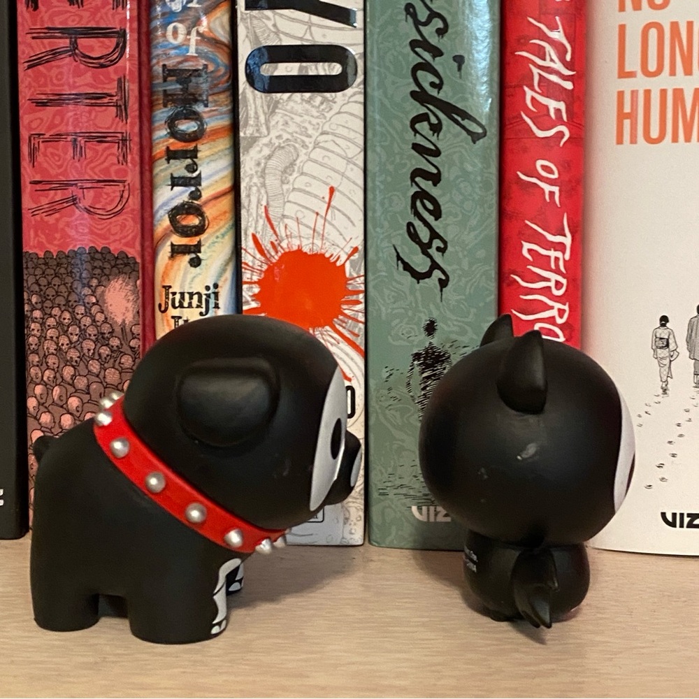 Skelanimals Diego Bat Maxx Bulldog Dog Vinyl Figure Set Hot Topic - Picture 10 of 10